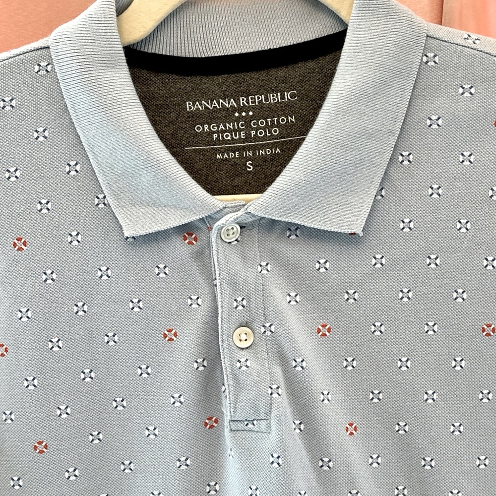 Men’s Banana Republic blue polo, size small